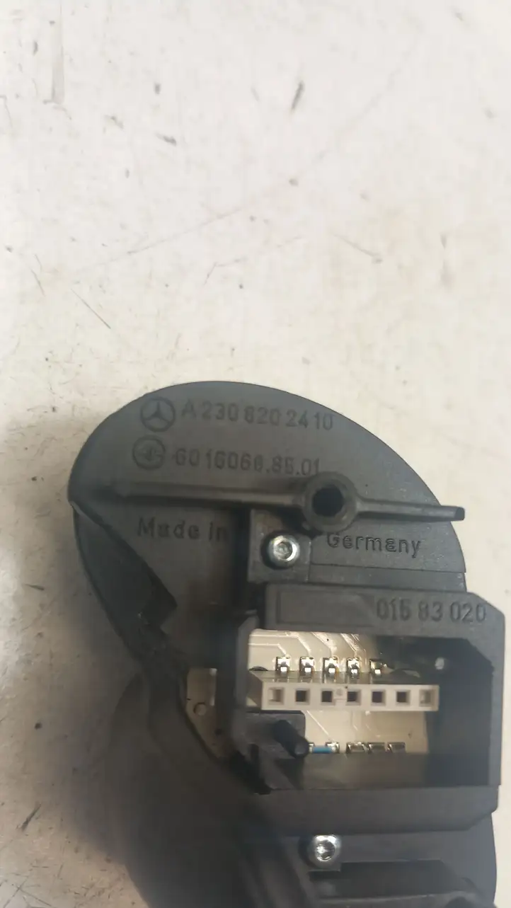 Mercedes-Benz SL R230 (2001 - 2012) A2308202410 Кнопки на рулевом колесе — фото 3