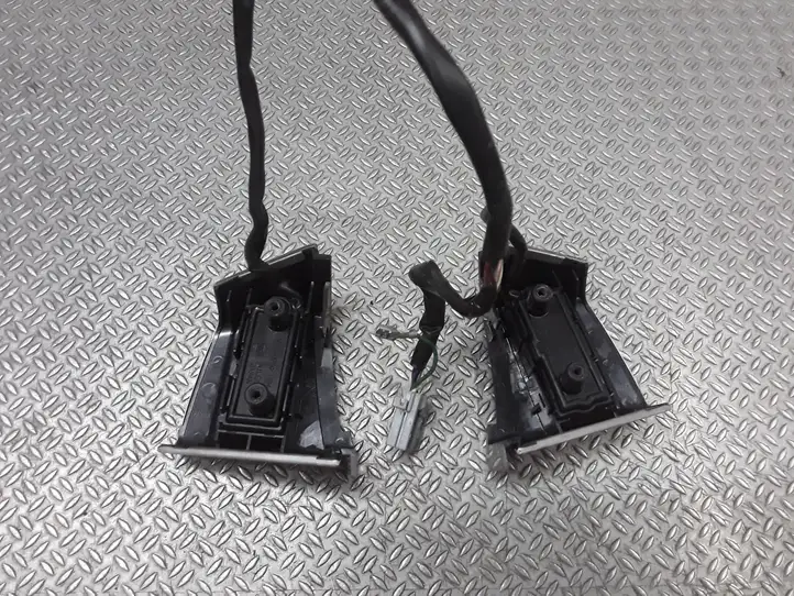 Nissan Murano Z50 (2002 - 2008) Кнопки на рулевом колесе — фото 2
