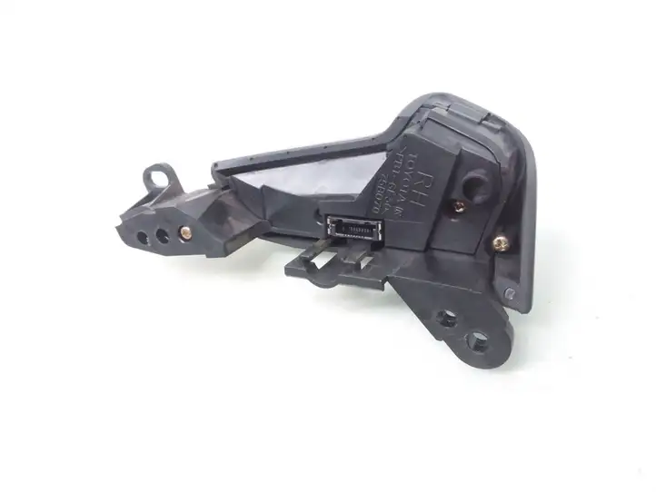Toyota Avensis T250 (2006 - 2009) 75B070 Кнопки на рулевом колесе — фото 2