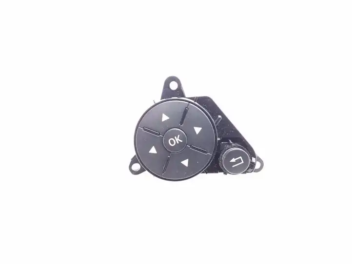 Mercedes-Benz C W204 (2007 - 2014) A2048210151 Кнопки на рулевом колесе — фото 2