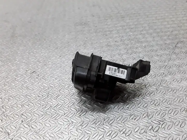 Nissan X-Trail T30 (2001 - 2007)  54355381P1 Кнопки рулевого колеса