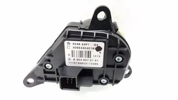 Mercedes-Benz C W204 (2007 - 2014) A2048210151 Кнопки на рулевом колесе — фото 2