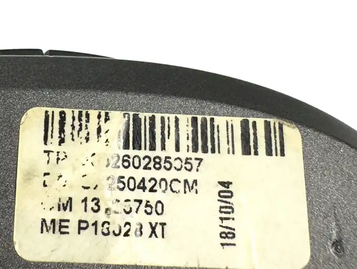 Opel Astra H (2004 - 2009) 13126750 Кнопки на рулевом колесе — фото 4