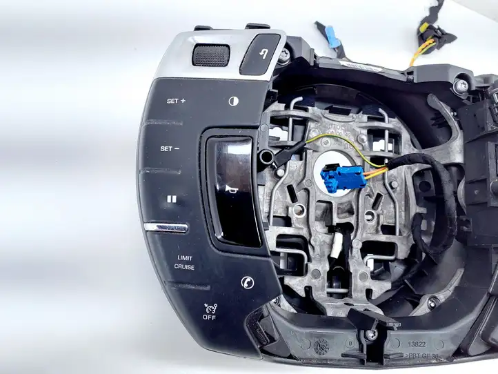 Citroen C5 (2008 - 2017) 6080049 Кнопки на рулевом колесе — фото 2