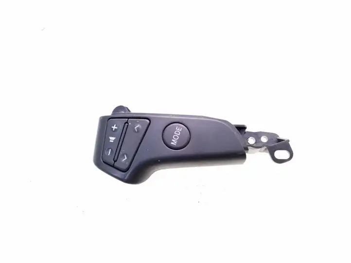 Toyota Avensis T250 (2006 - 2009) 75B596 Кнопки на рулевом колесе — фото 1