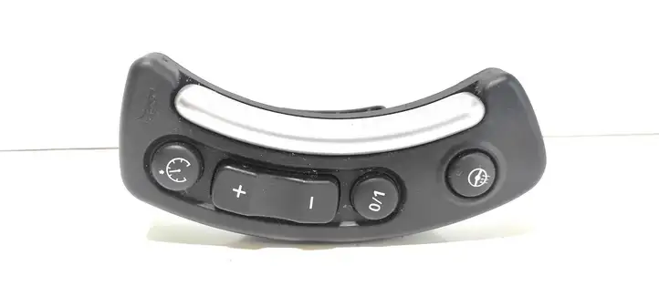 Land Rover Range Rover L322 (2005 - 2009) 6921655 Кнопки на рулевом колесе — фото 1