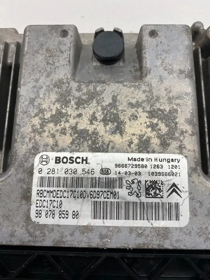 Peugeot 208 (2012 - 2015) 9666729580 Блок управления двигателем (ЭБУ) — фото 6