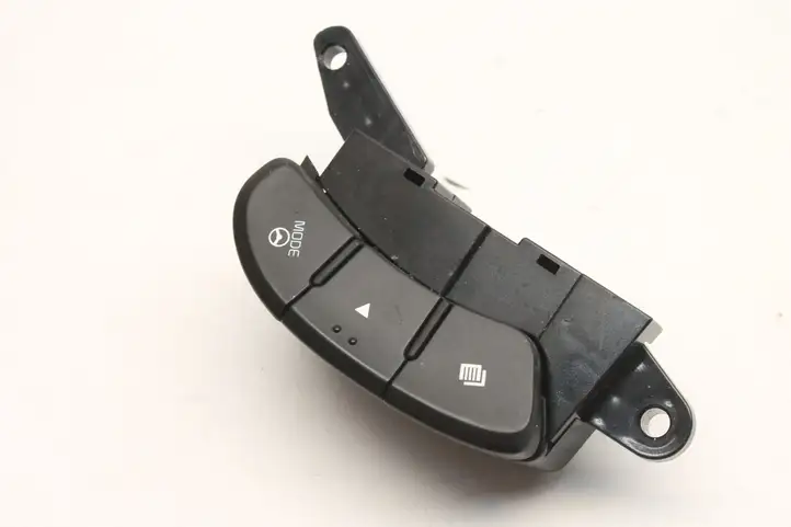 Kia Soul (2016 - 2019) 96700B2900 Кнопки на рулевом колесе — фото 2