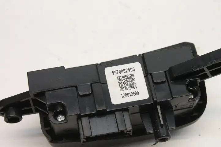 Kia Soul (2016 - 2019) 96700B2900 Кнопки на рулевом колесе — фото 5