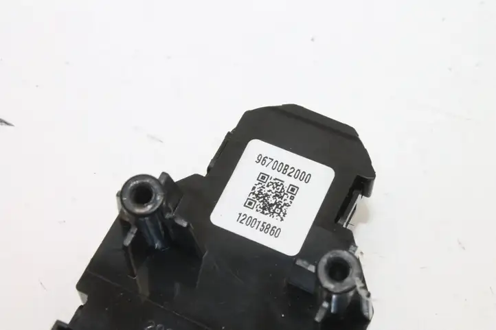 Kia Soul (2016 - 2019) 96700B2000 Кнопки на рулевом колесе — фото 5