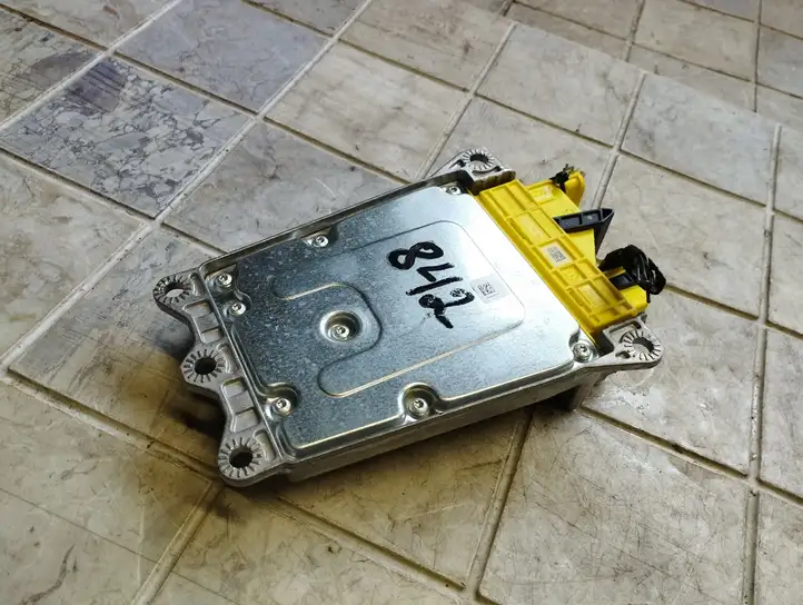 Mercedes-Benz R W251 (2005 - 2013)  0285001739 Блок управления надувных подушек