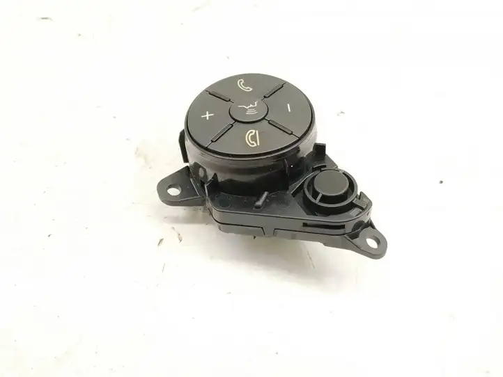 Mercedes-Benz R W251 (2005 - 2013) Кнопки на рулевом колесе — фото 2