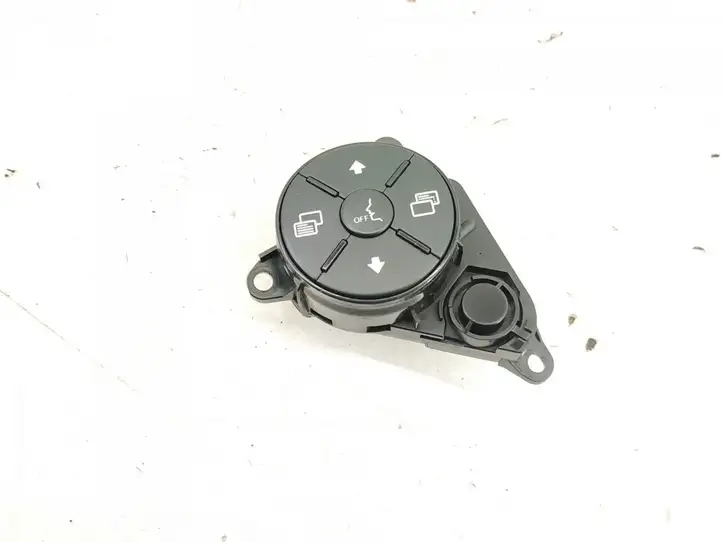 Mercedes-Benz ML W164 (2005 - 2011) Кнопки на рулевом колесе — фото 1