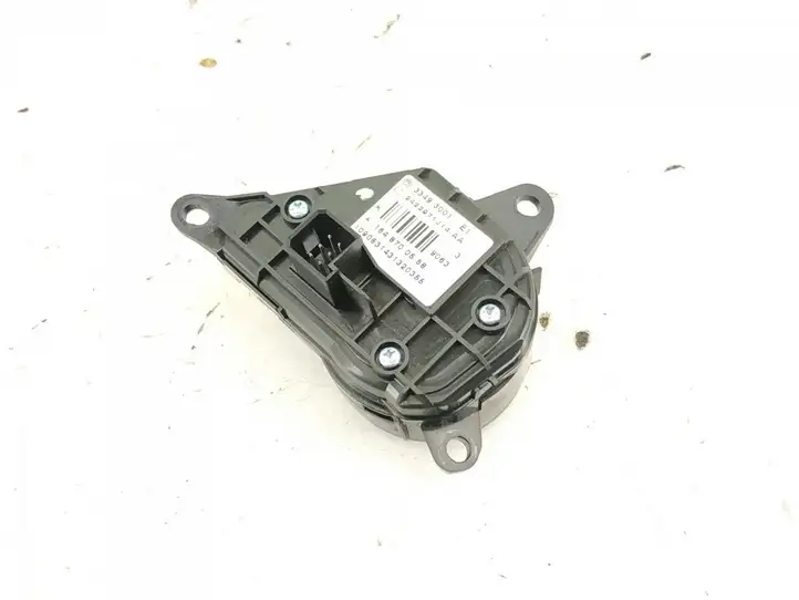 Mercedes-Benz ML W164 (2005 - 2011) Кнопки на рулевом колесе — фото 5