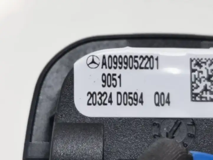 Mercedes-Benz EQC (2018 - ) A0999052201 Кнопки на рулевом колесе — фото 5
