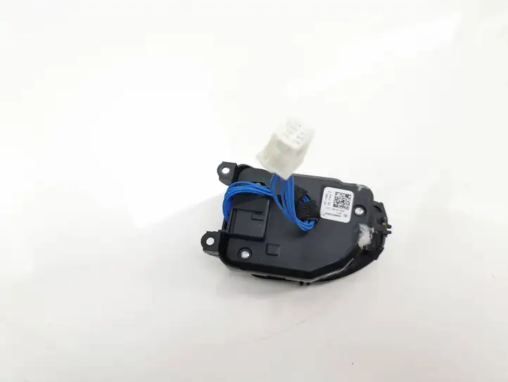 Mercedes-Benz EQC (2018 - ) A0999050804 Кнопки на рулевом колесе — фото 2