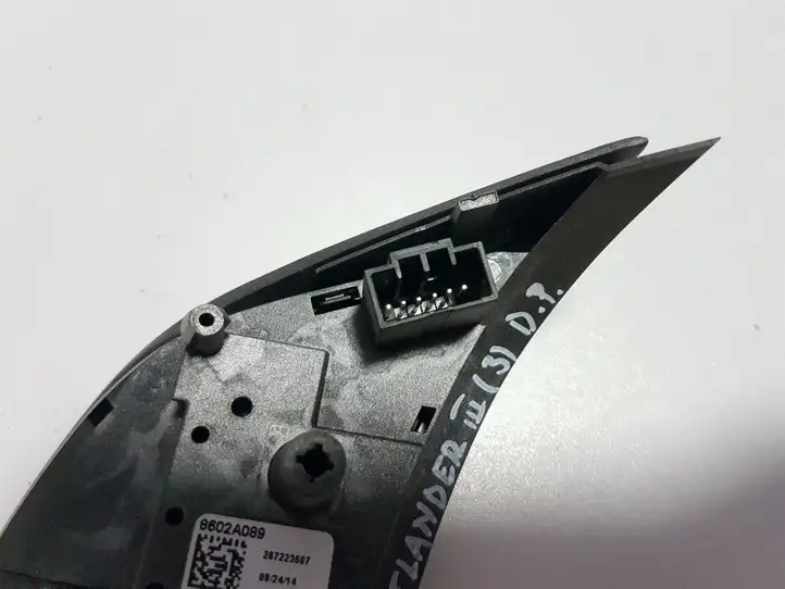 Mitsubishi Outlander (2014 - 2016) 8602A089 Кнопки на рулевом колесе — фото 2