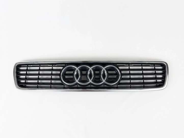 8d0853651e Audi A4 S4 B5 8D Grotelės priekinės