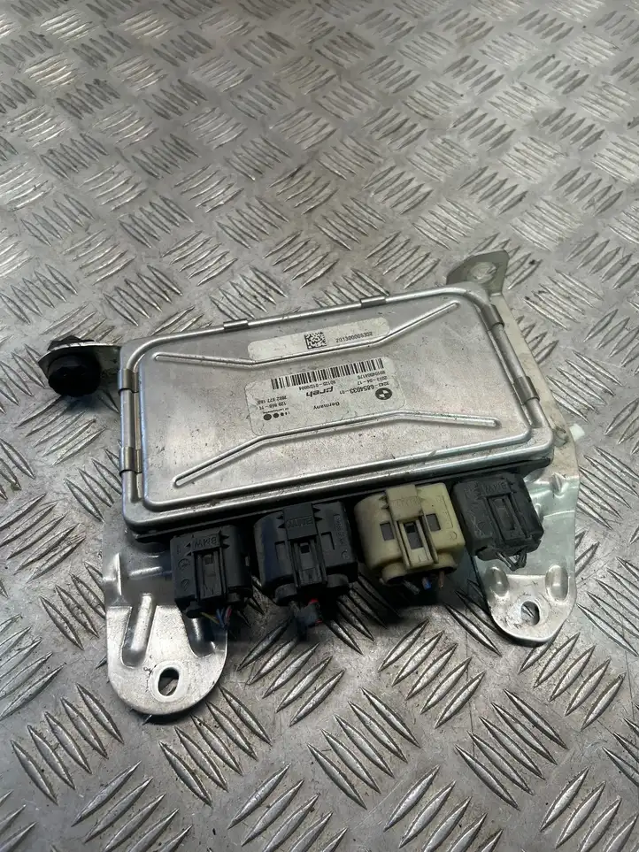 BMW X6 E71 (2008 - 2014) 6854033 Блок управления рулевой рейкой — фото 1