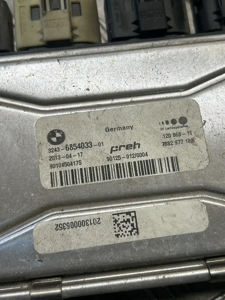 BMW X6 E71 (2008 - 2014) 6854033 Блок управления рулевой рейкой — фото 3