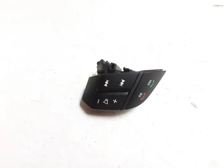 Volvo XC90 (2006 - 2014) 8685483 Кнопки на рулевом колесе — фото 1