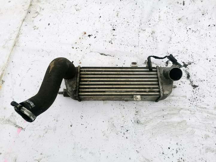 Hyundai i30 (2007 - 2012)  282712A610 Радиатор интеркулера