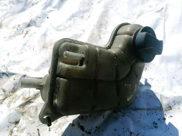 Audi A4 (2000 - 2006)  8E0121406 Расширительный бачок охлаждающей жидкости