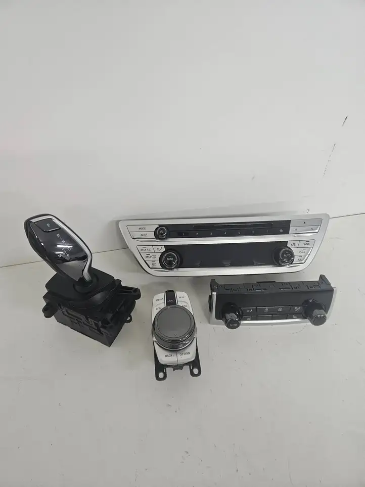 BMW 7 G11 G12 (2015 - 2022)  6993475 Блок управления кондиционера воздуха / климата/ печки (в салоне)
