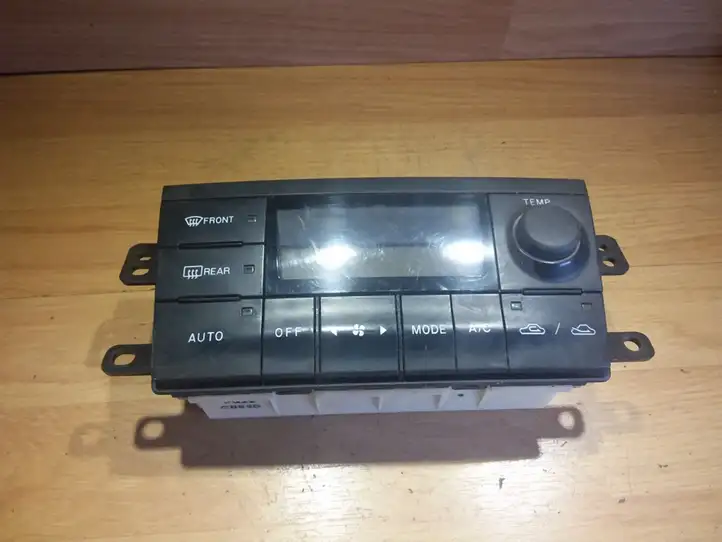 Mazda Premacy (1999 - 2005) CB82D Блок управления климат-контролем — фото 1