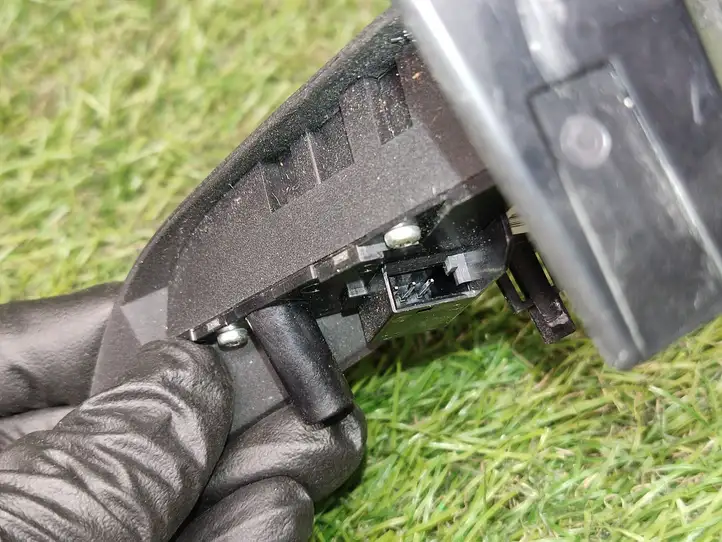 BMW 5 E60 E61 (2004 - 2010) 6983296 Кнопки на рулевом колесе — фото 4