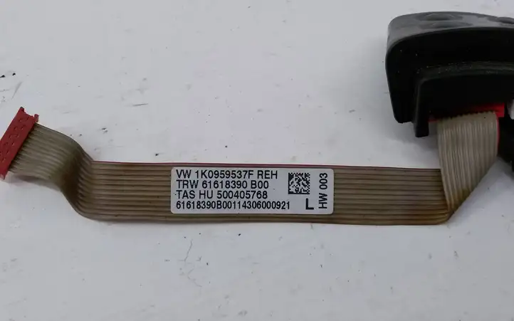 Volkswagen PASSAT B6 (2005 - 2010) 1K0959537F Кнопки на рулевом колесе — фото 2