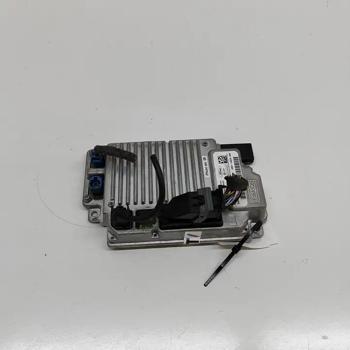 Ford Focus (2015 - 2019)  HM5T14G370GNG Блок управление GSM