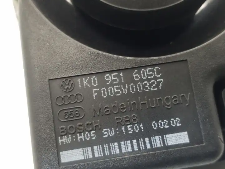 Audi A4 S4 B8 8K (2007 - 2011) 1K0951605C Сирена сигнализации — фото 3