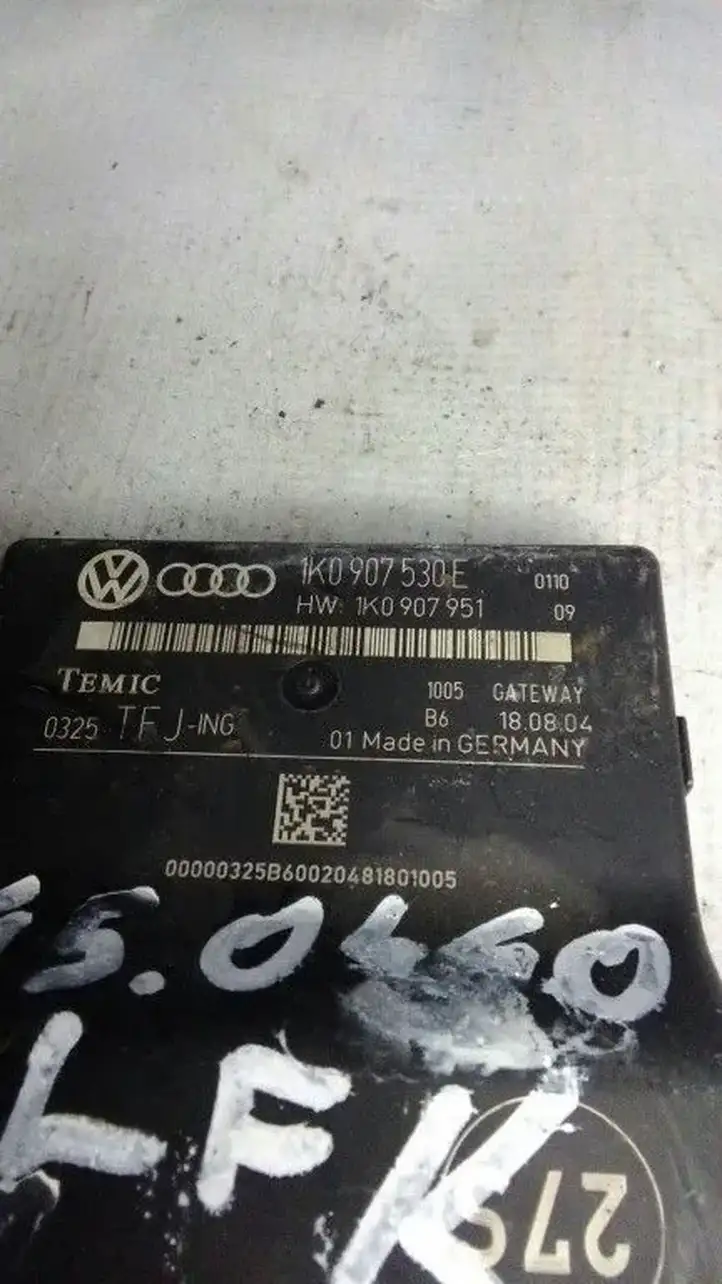 Volkswagen Golf V (2003 - 2009) 1K09075530 Прочие блоки управления — фото 2