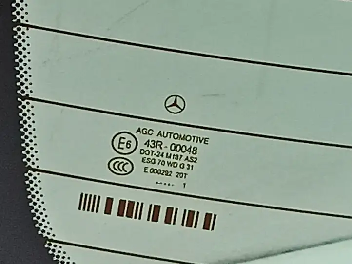 Mercedes-Benz C W204 (2007 - 2014) Заднее стекло — фото 3