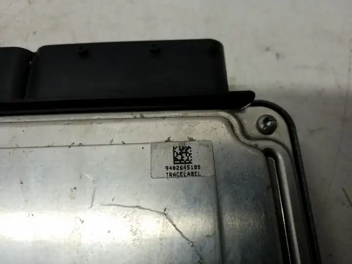 Hyundai ix35 (2009 - 2013)  391012F250 Блок управления двигателя