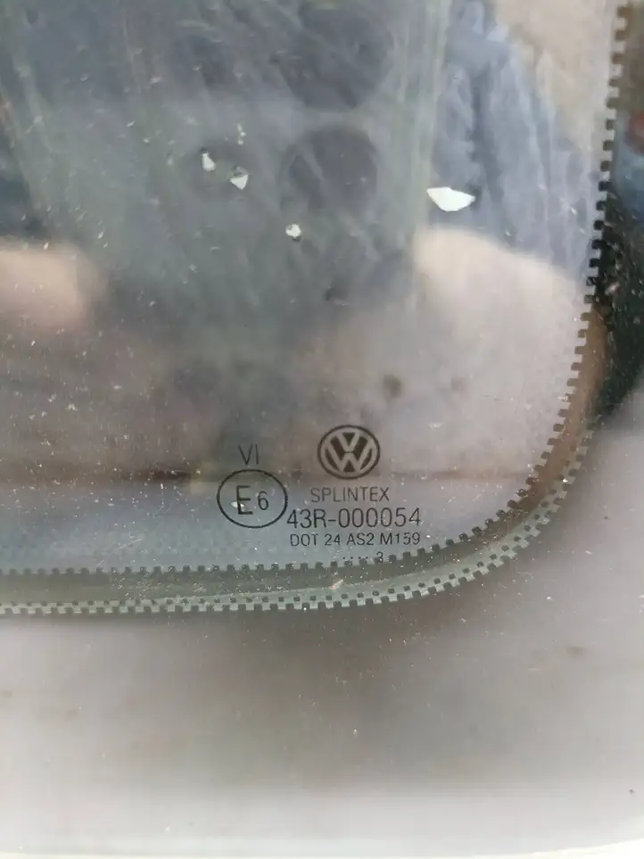 Volkswagen Transporter - Caravelle T5 (2003 - 2009) 7H3845332G Заднее боковое стекло — фото 5