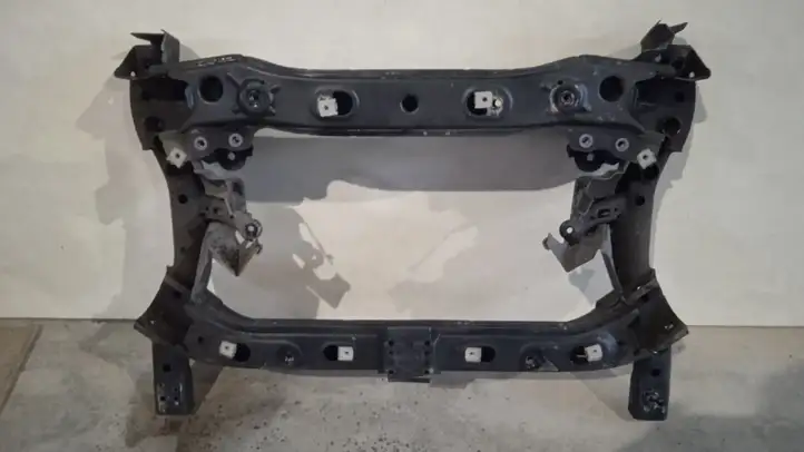 Mercedes-Benz E W238 (2017 - ) A2056280057 Передняя балка подвески — фото 1