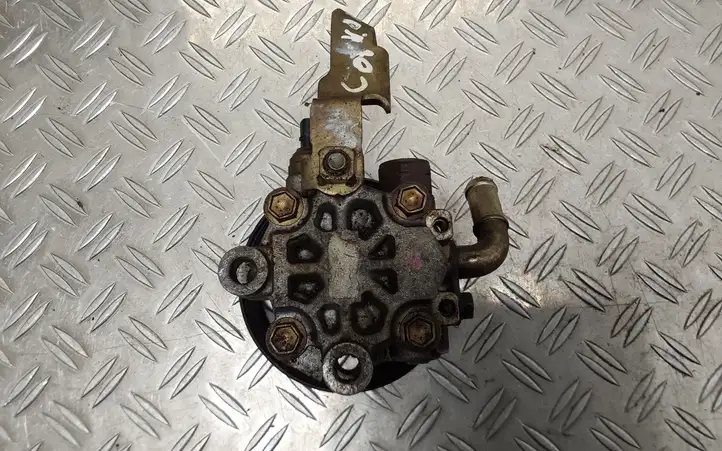 Toyota Corolla Verso AR10 (2004 - 2009) Насос ГУР — фото 4