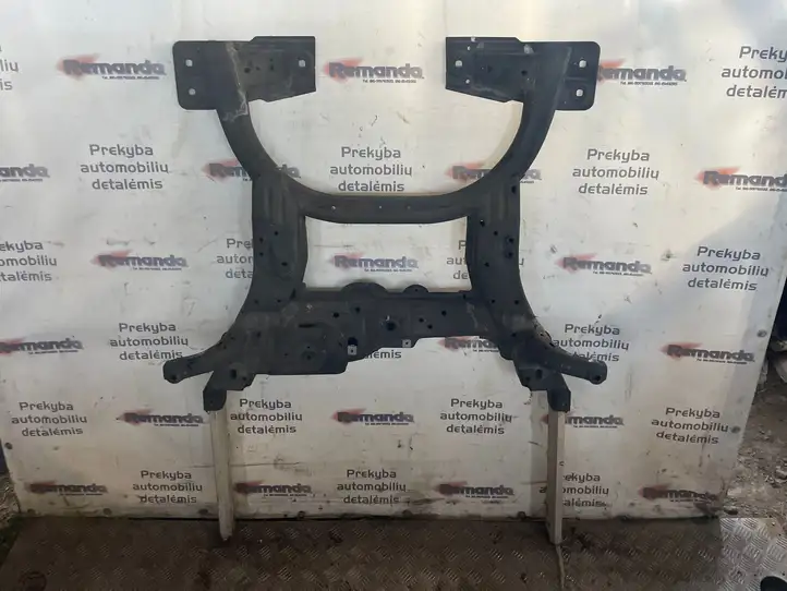 Mercedes-Benz CLA C117,X117,W117 (2013 - 2019) Передняя балка подвески — фото 3
