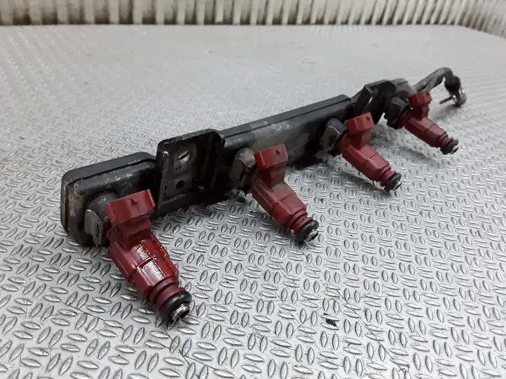 Nissan Almera N16 (2000 - 2010) 0280155940 Магистральная топливная трубка — фото 3