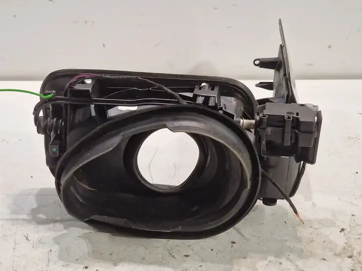 BMW 3 F30 F35 F31 (2012 - 2018) 51177238100 Крышка топливного бака — фото 4