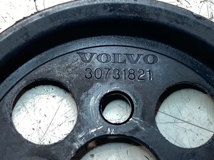 Volvo V70 (2007 - 2013) 30731821 Шкив насоса ГУР — фото 3