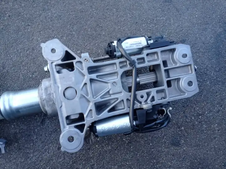 BMW 5 F10 F11 (2009 - 2016) 6788155 Комплект оси рулевого колеса — фото 3