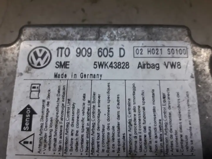Volkswagen PASSAT B6 (2005 - 2010)  1T0909605D Блок управления надувных подушек