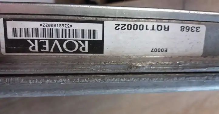 Land Rover Discovery (1998 - 2004)  RQT100022 Блок управления двигателем ECU