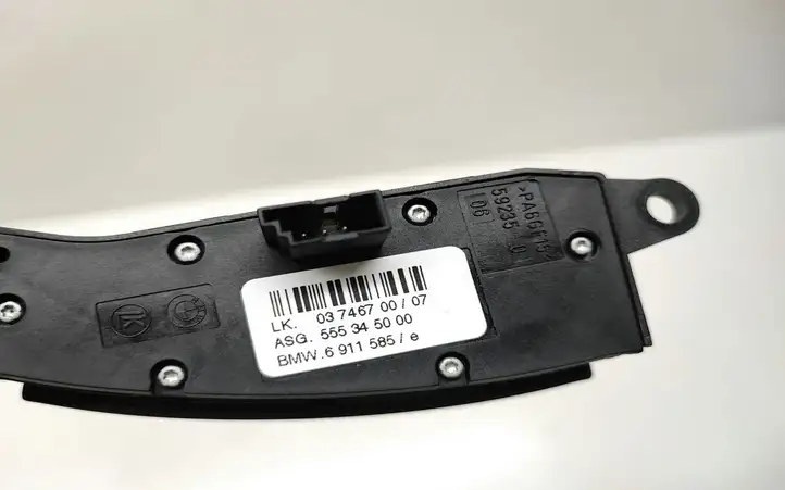 BMW 7 E65 E66 (2001 - 2008) 6911585 Кнопки на рулевом колесе — фото 3