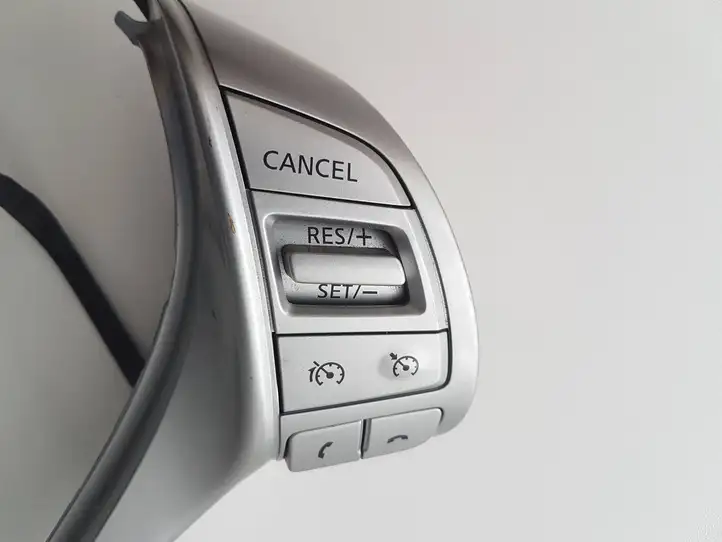 Nissan X-Trail T32 (2014 - 2021) 484304CB4A Кнопки на рулевом колесе — фото 3