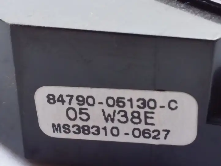 Toyota Avensis T250 (2003 - 2006) 8479005130C Кнопка обогрева стекла — фото 3