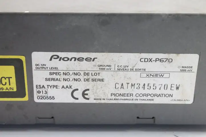 Toyota Land Cruiser (HDJ90) (1996 - 2002) CDXP670 CD/DVD чейнджер — фото 13